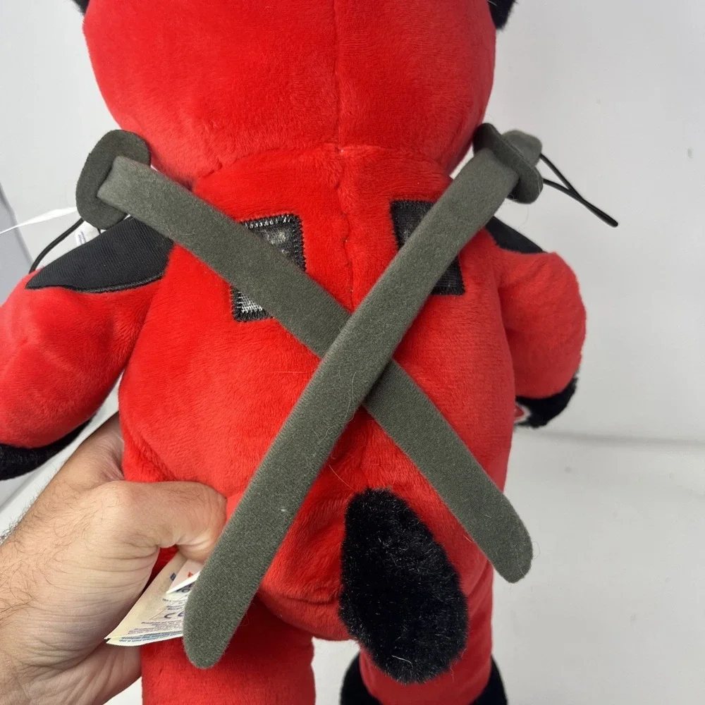 Build A Bear Marvel Comics Deadpool Plush Bear With Both Swords